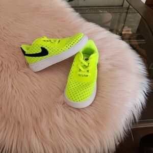 Nike Neon Green Sneakers